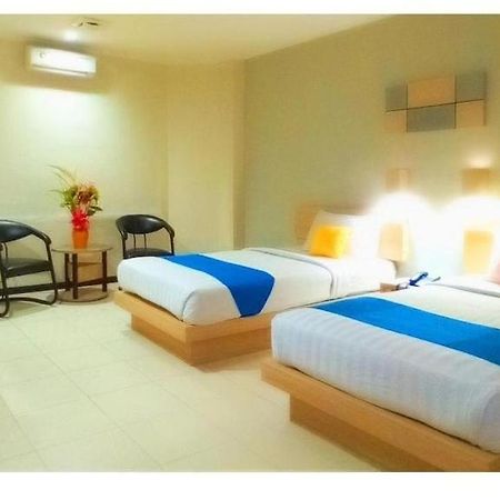 โรงแรมเมอร์ปาตี ปอนเตียนัค ภายนอก รูปภาพ